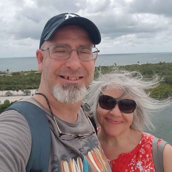 Meet your Posher, Vicki - Picture 1 of 1